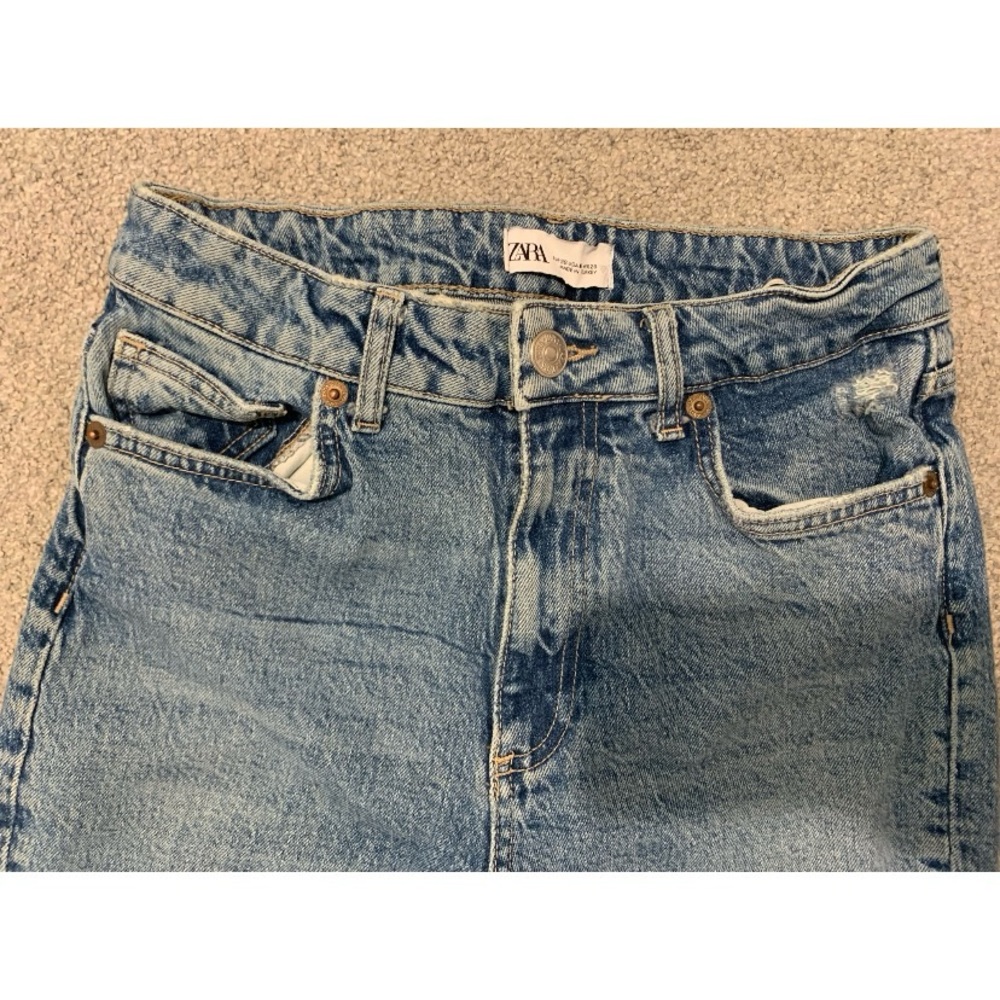 Zara Blue Straight Leg Jeans - Picture 3 of 6